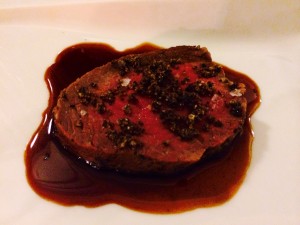 FILET DE BOEUF PIQUE A LA TRUFFE