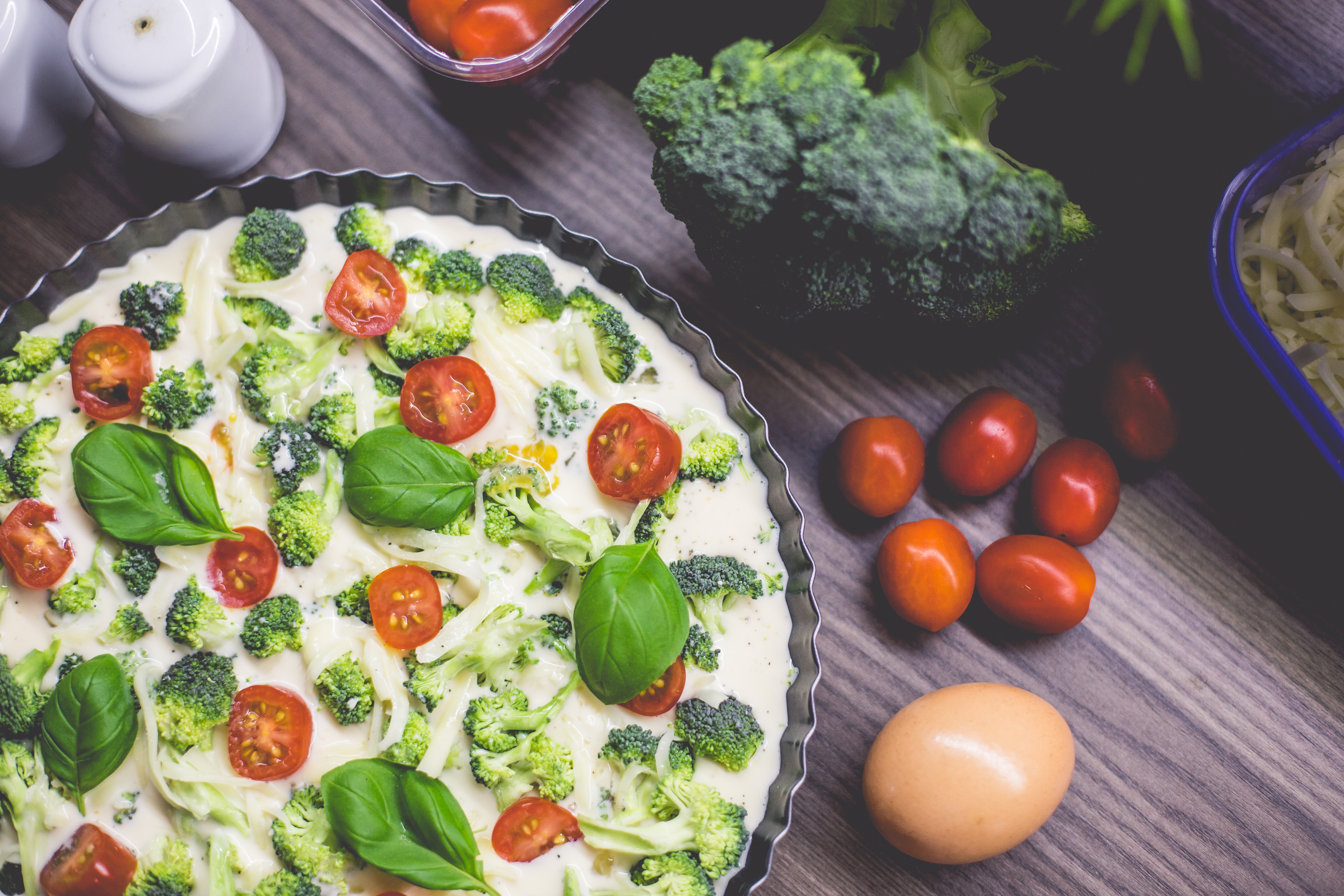 preparing-healthy-fitness-broccoli-pie-with-basil-picjumbo-com
